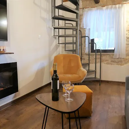 Lara - Lbn362 By Interhome Nyaraló Barban