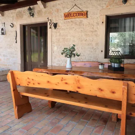 Holiday home Lara - Lbn362 By Interhome *